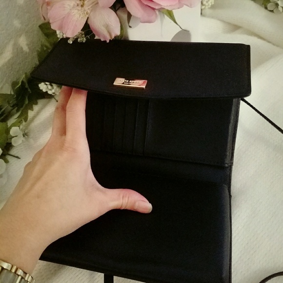 Brand new with tag Kate Spade Crossbody - Picture 2 of 5